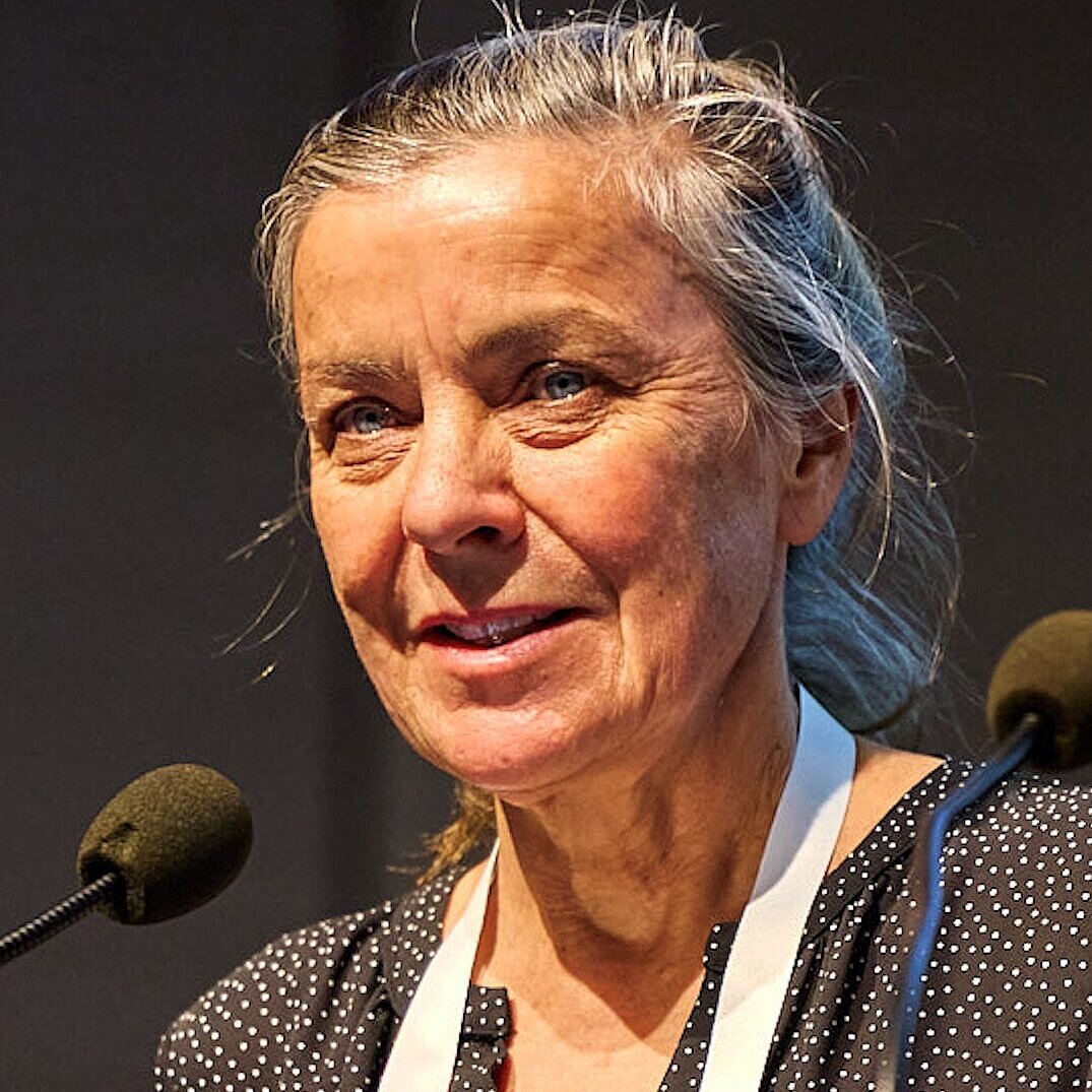 Jill Banfield